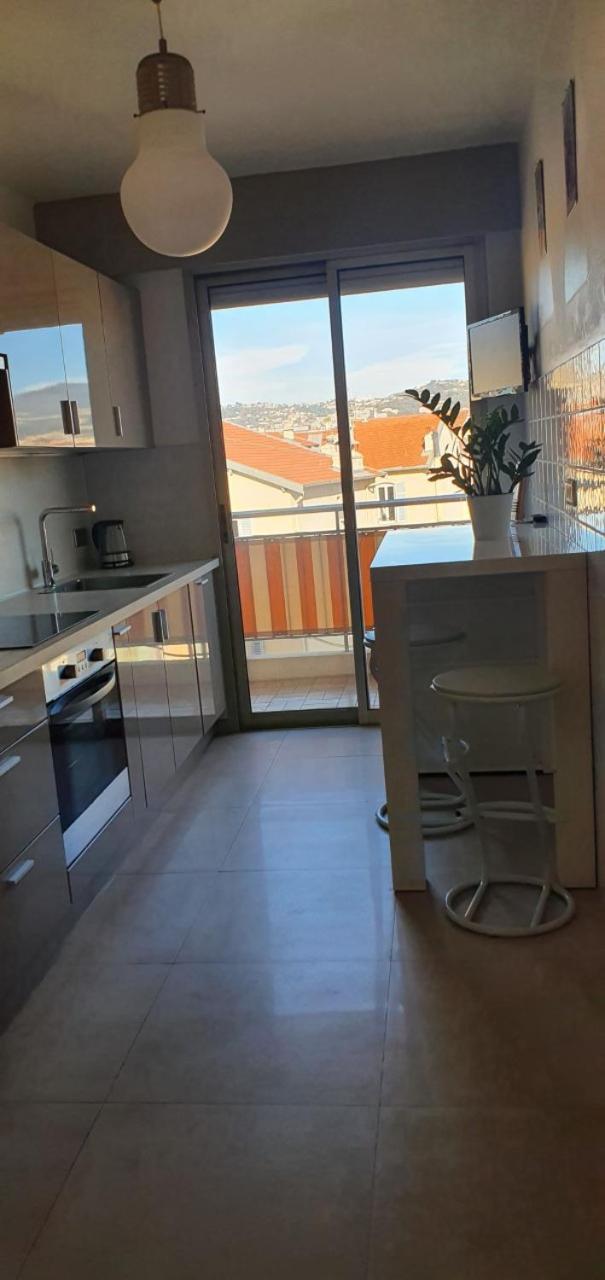 Bel Appartement Plein Centre 尼斯 外观 照片